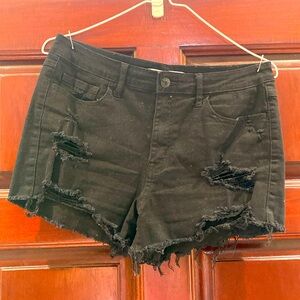 Klique B. Women’s shorts, black denim, 29